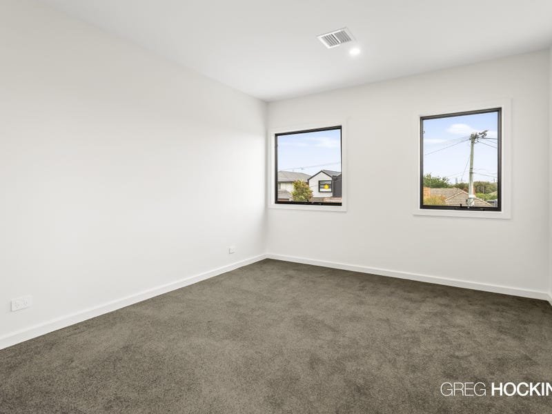 2/8 Angliss Street, Yarraville image 10