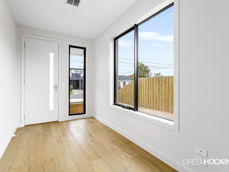 2/8 Angliss Street, Yarraville image 12