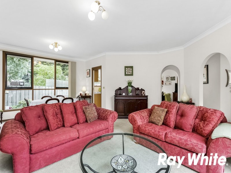 2/8 Angus Drive, Glen Waverley image 5