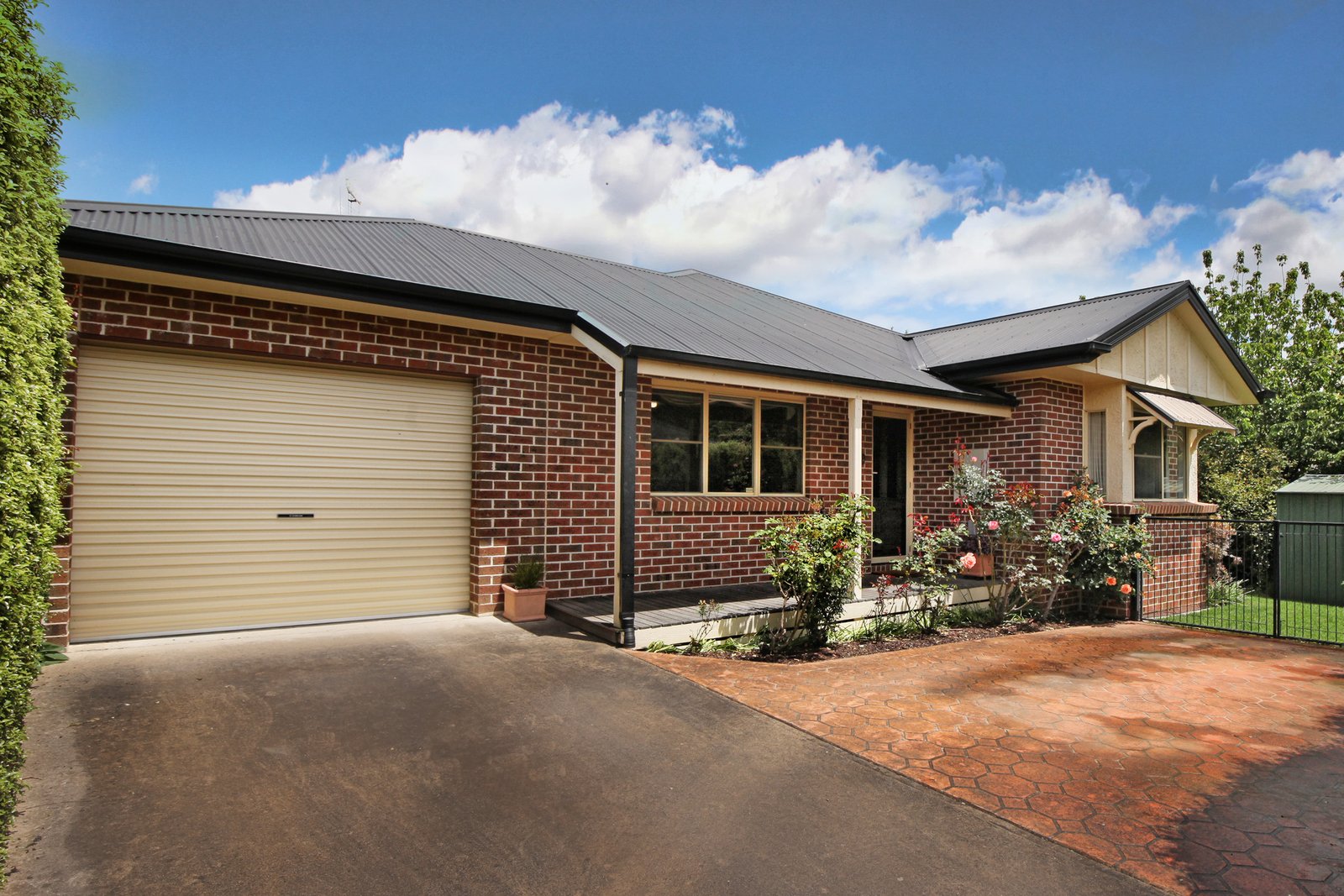 Property Gallery - Main Image