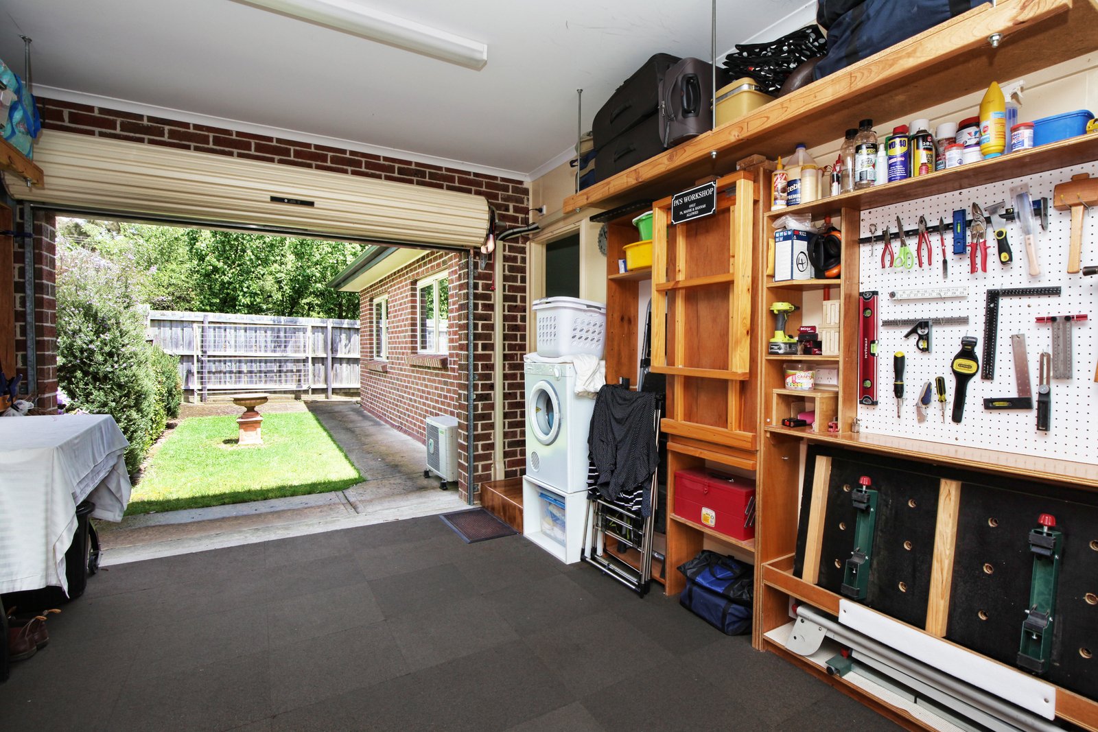 Property Gallery Thumbnail 11