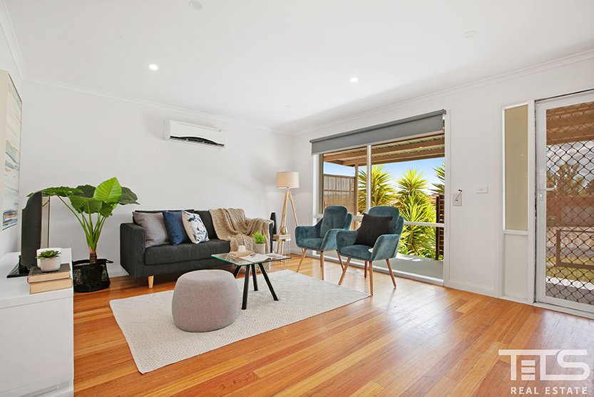 28 Ashleigh Crescent, Meadow Heights image 3