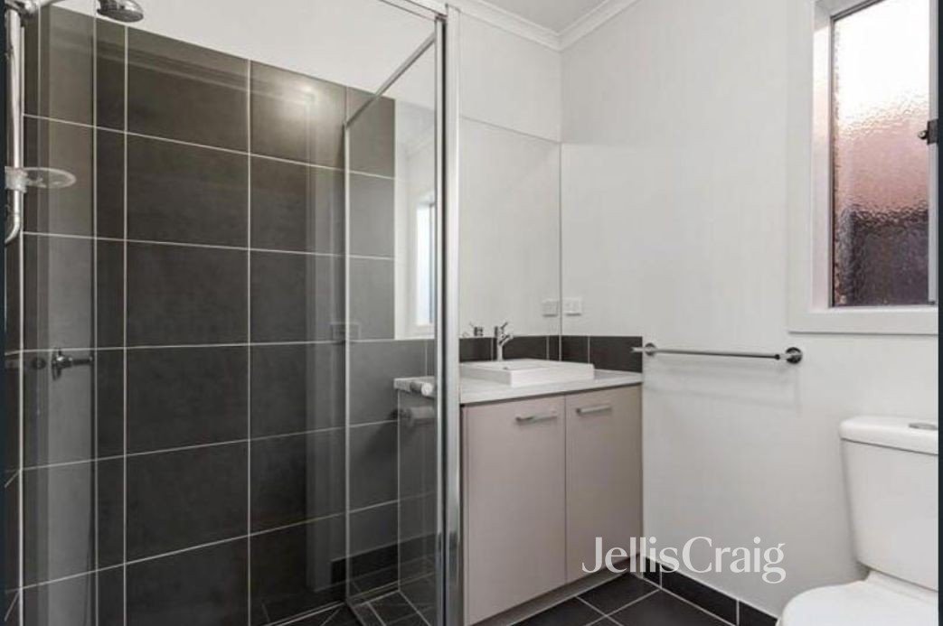 28 Atkinson Close, Point Cook image 6