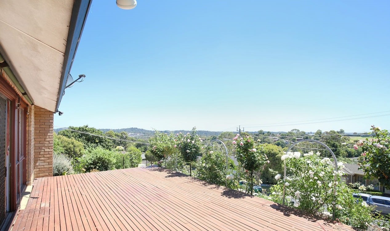 28 Avalon Street, Mooroolbark image 9