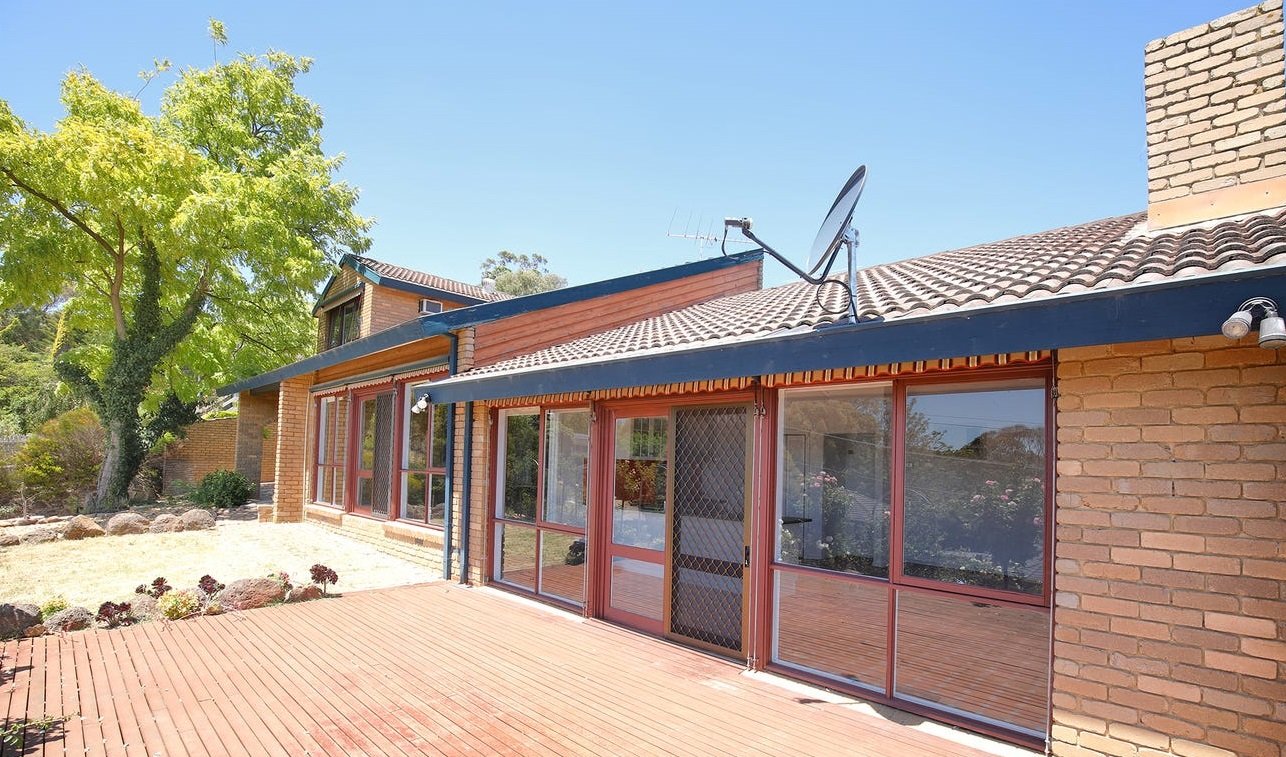 28 Avalon Street, Mooroolbark image 1