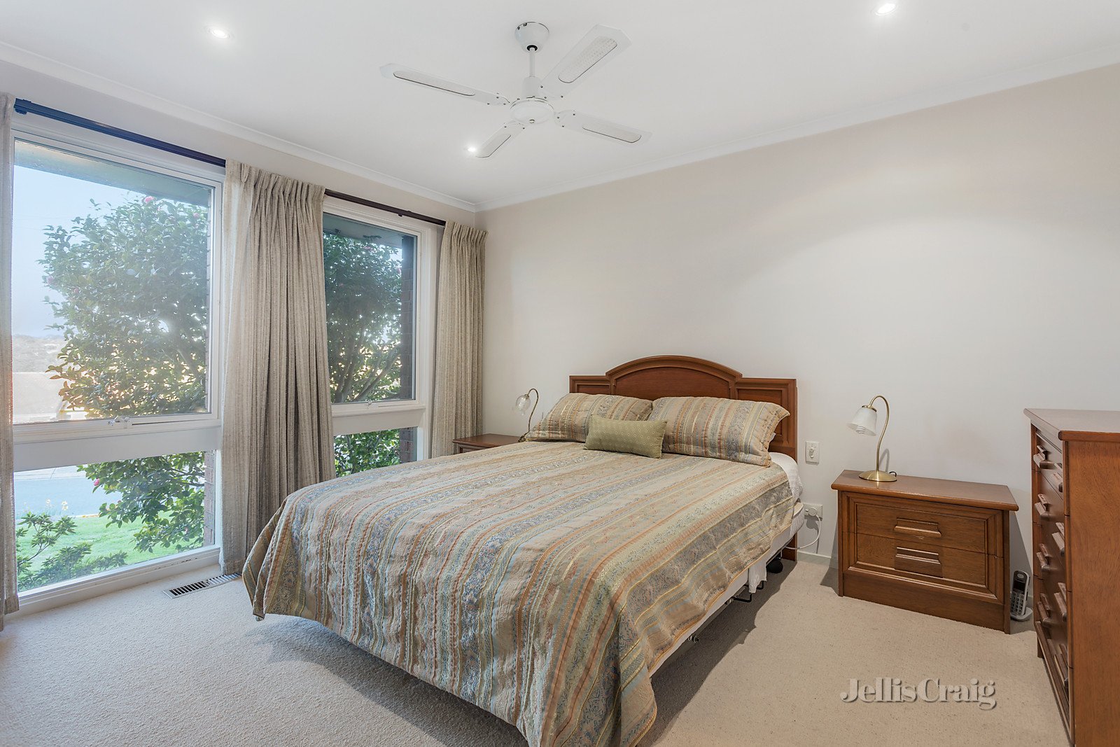 28 Baird Street, Greensborough image 7