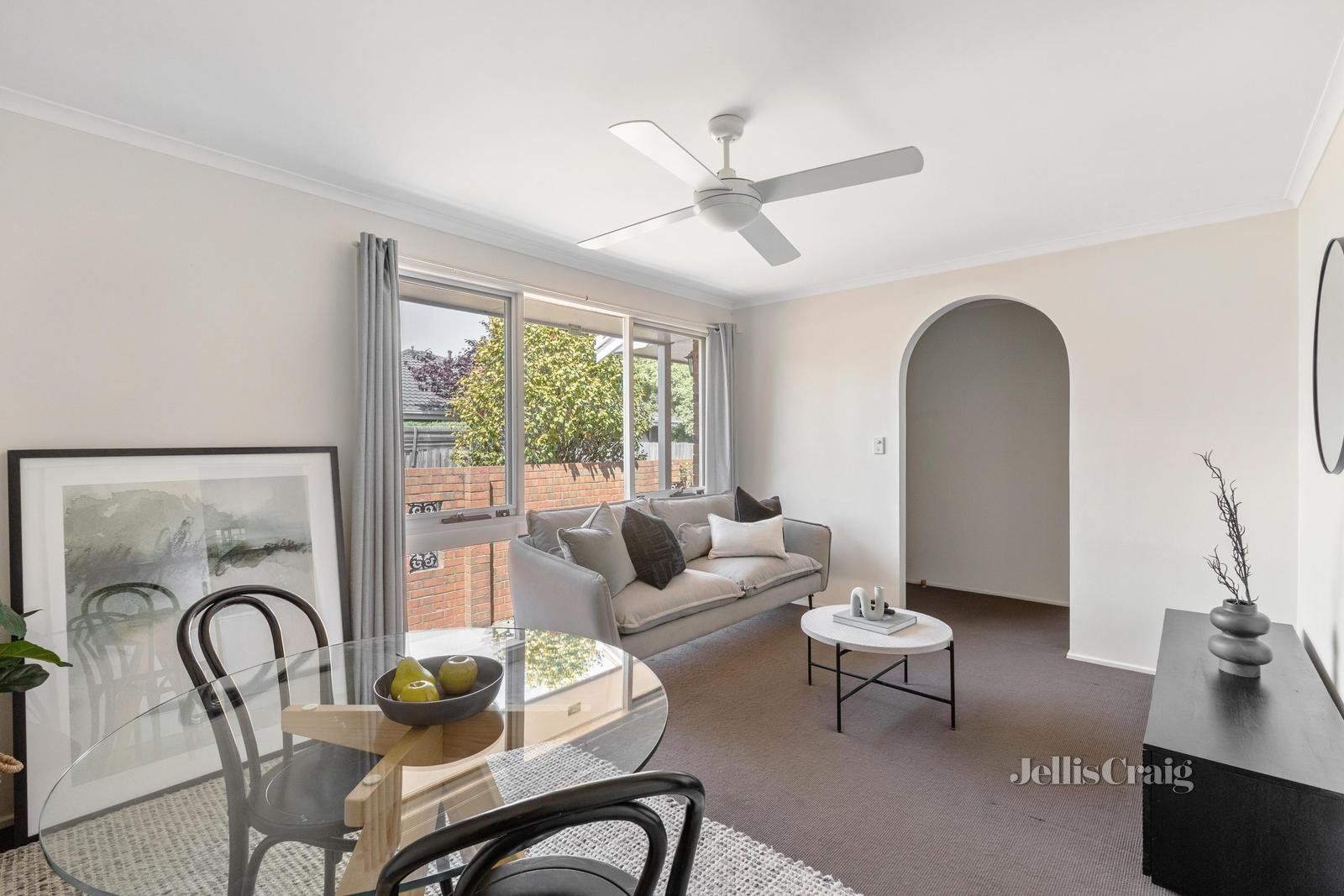 2/8 Baringhup Street, Cheltenham image 3