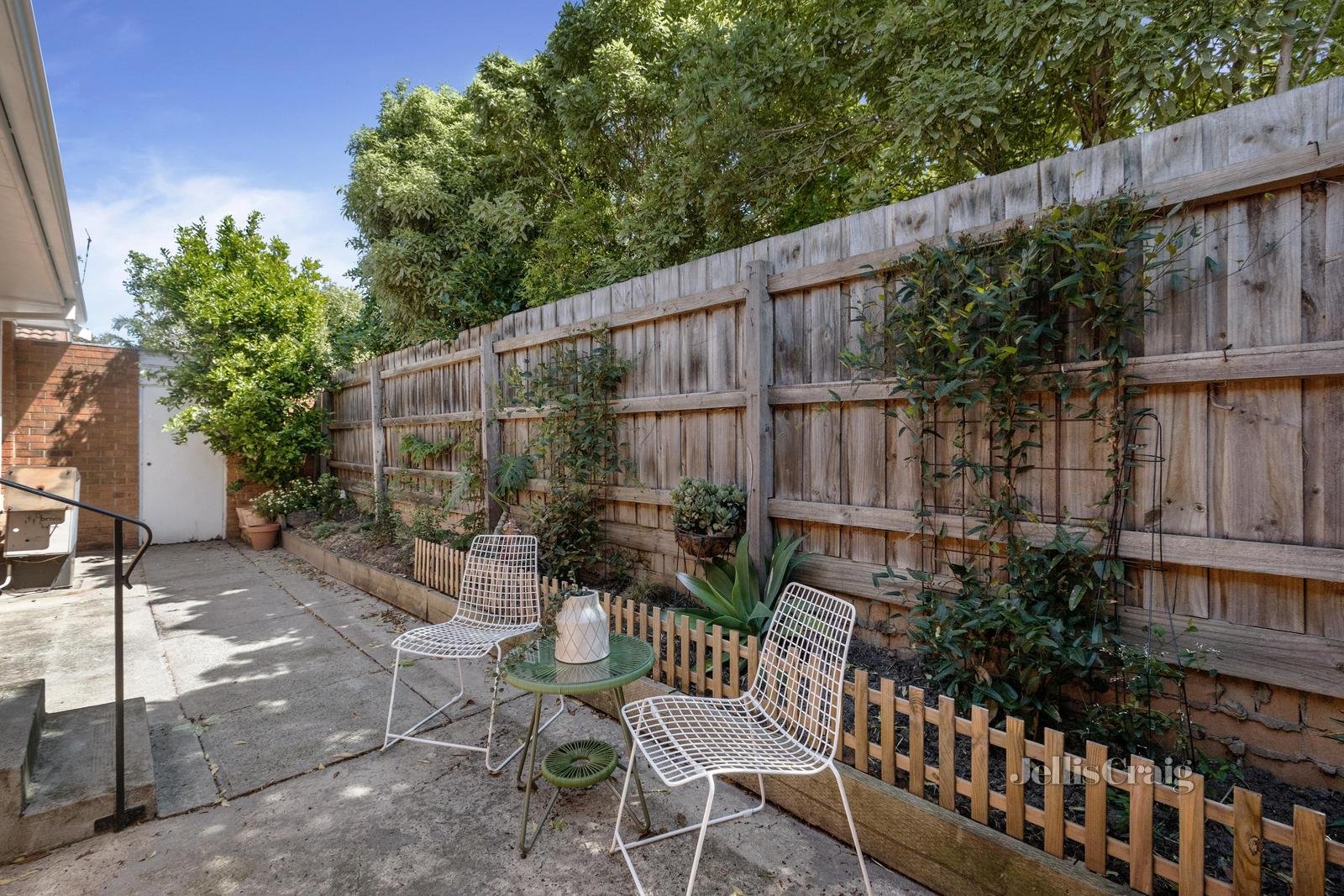 2/8 Baringhup Street, Cheltenham image 9