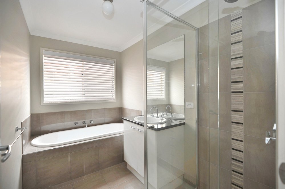 28 Barley Sheaf Drive, Miners Rest image 5
