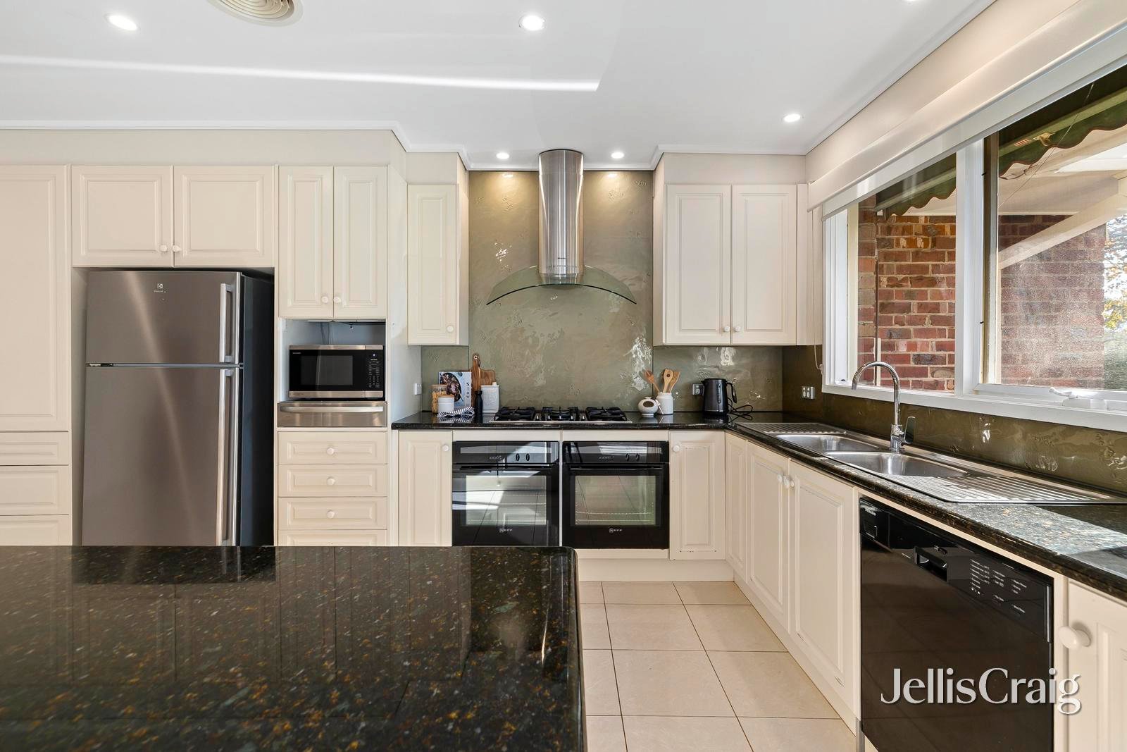 28 Bellbird Road, Mount&nbsp;Eliza image 5