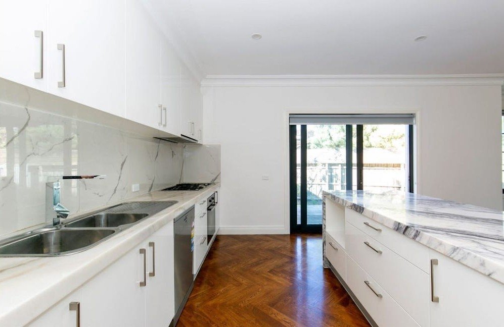 28 Belmont Road, Glen&nbsp;Waverley image 3