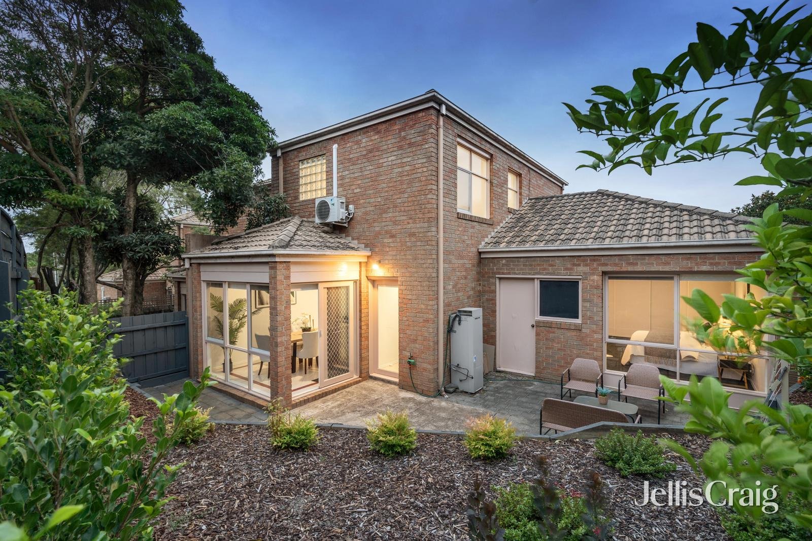 28 Belvoir Street, Doncaster&nbsp;East image 1