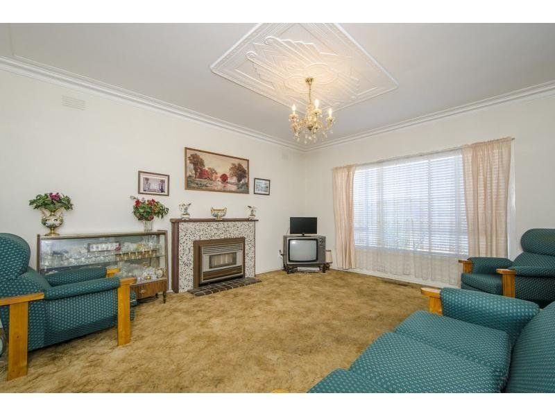 28 Beuron Road, Altona North image 3