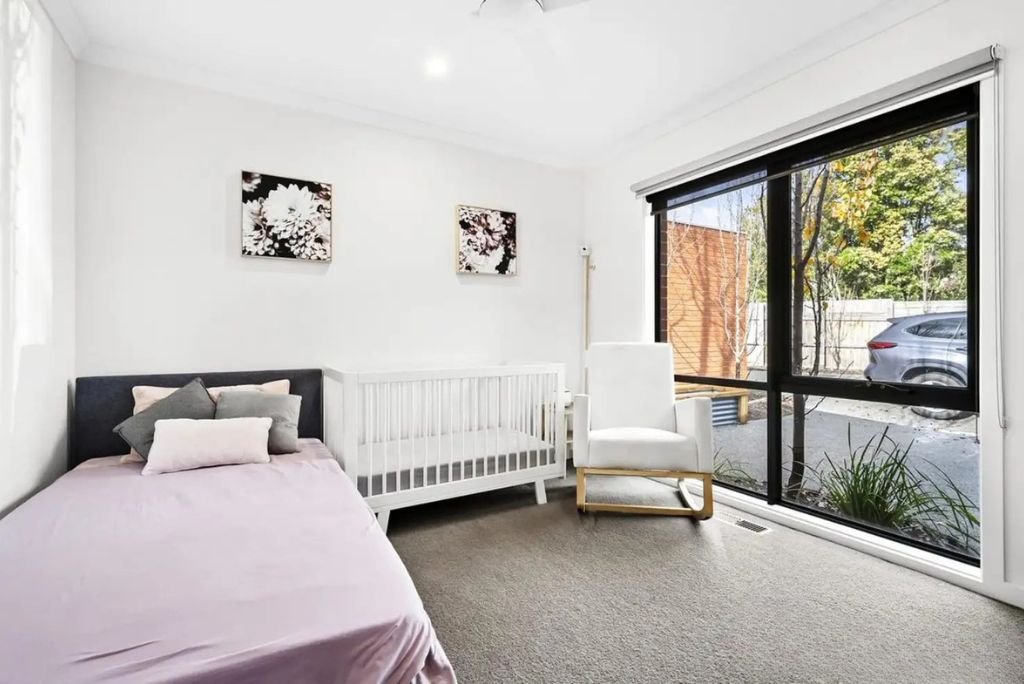 2/8 Bounty Court, Lilydale image 8