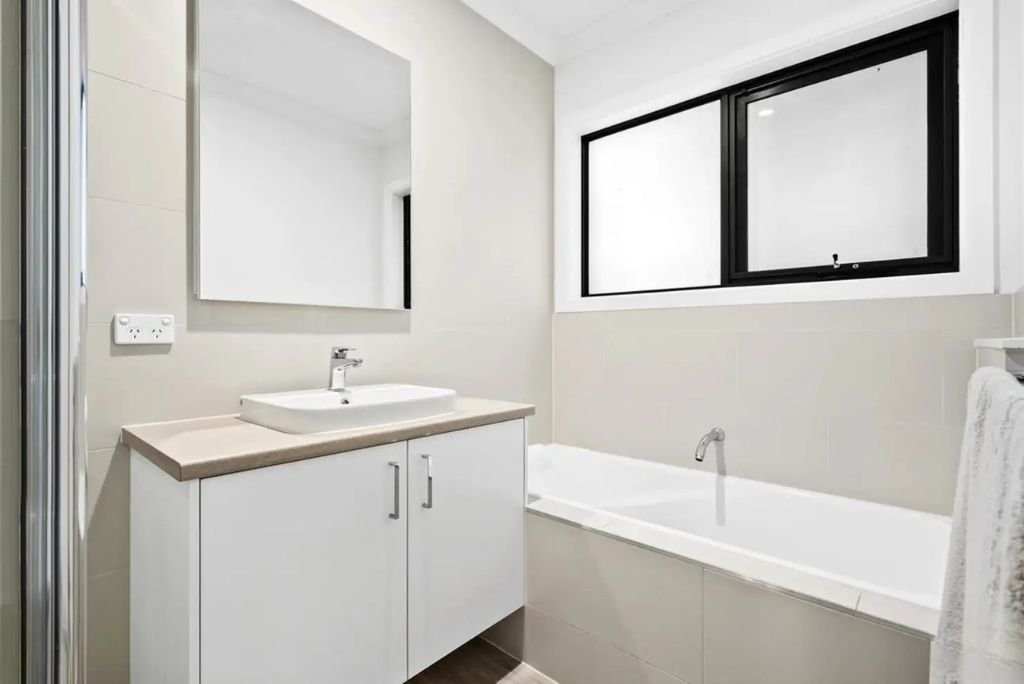 2/8 Bounty Court, Lilydale image 10