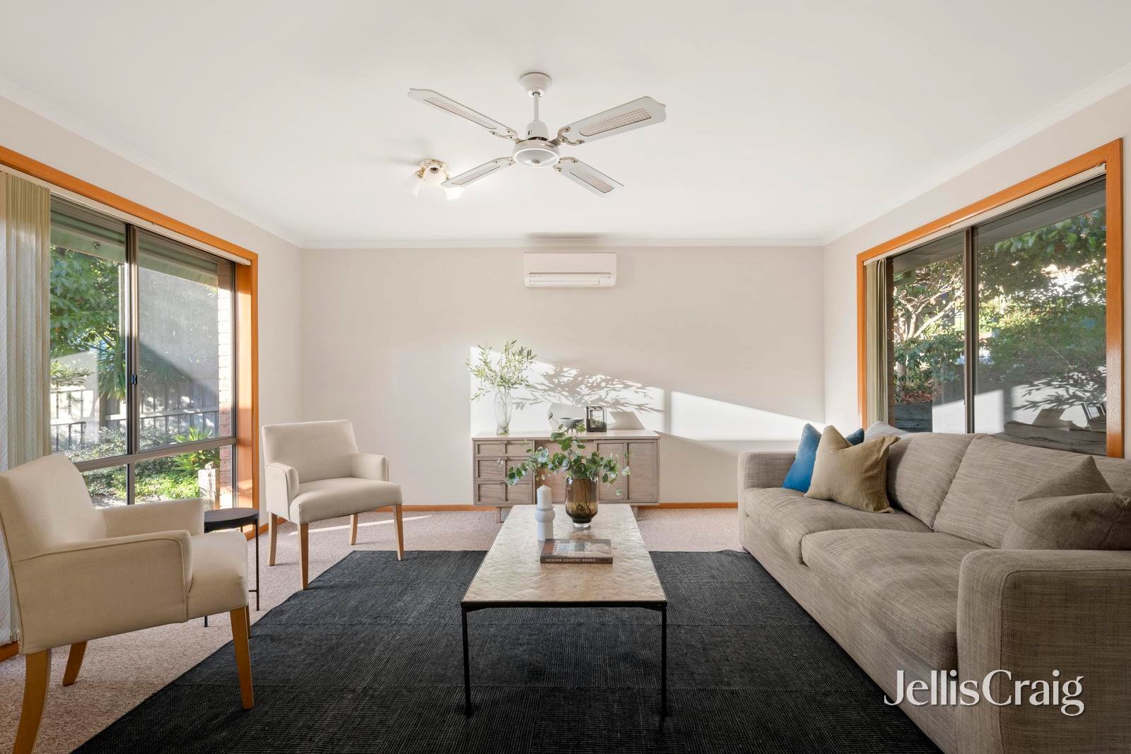 28 Bridges Avenue, Mooroolbark image 2