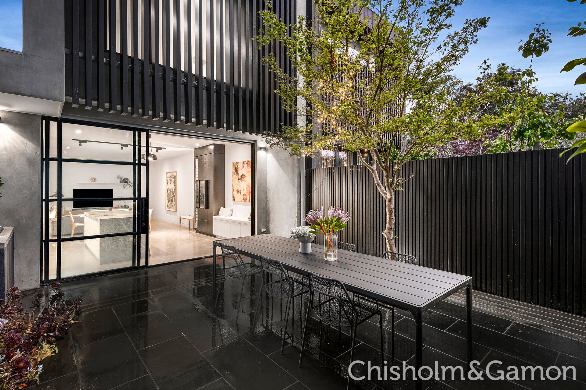 28 Burns Street, Elwood image 18