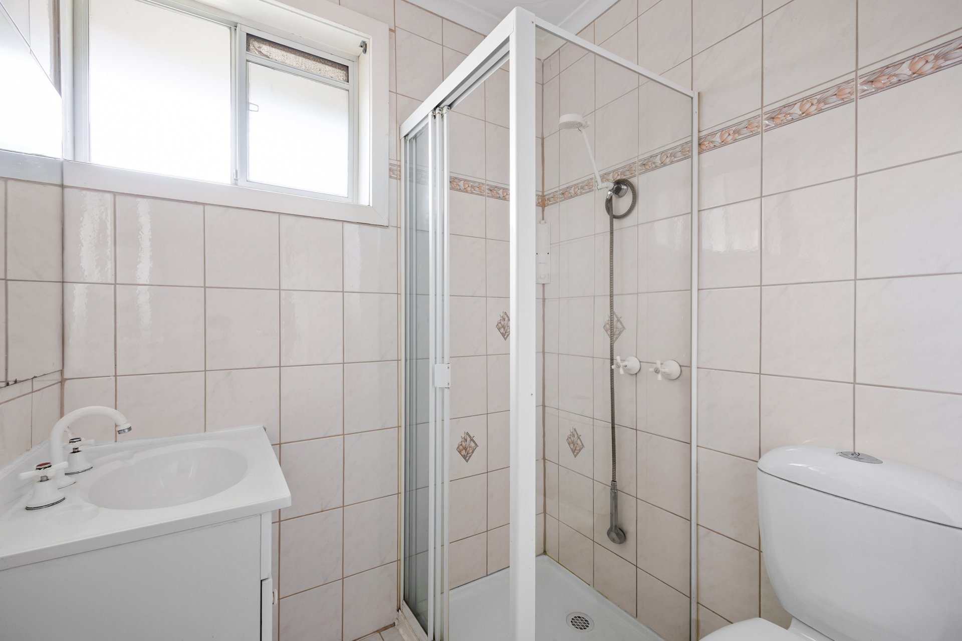 Property Gallery Thumbnail 10
