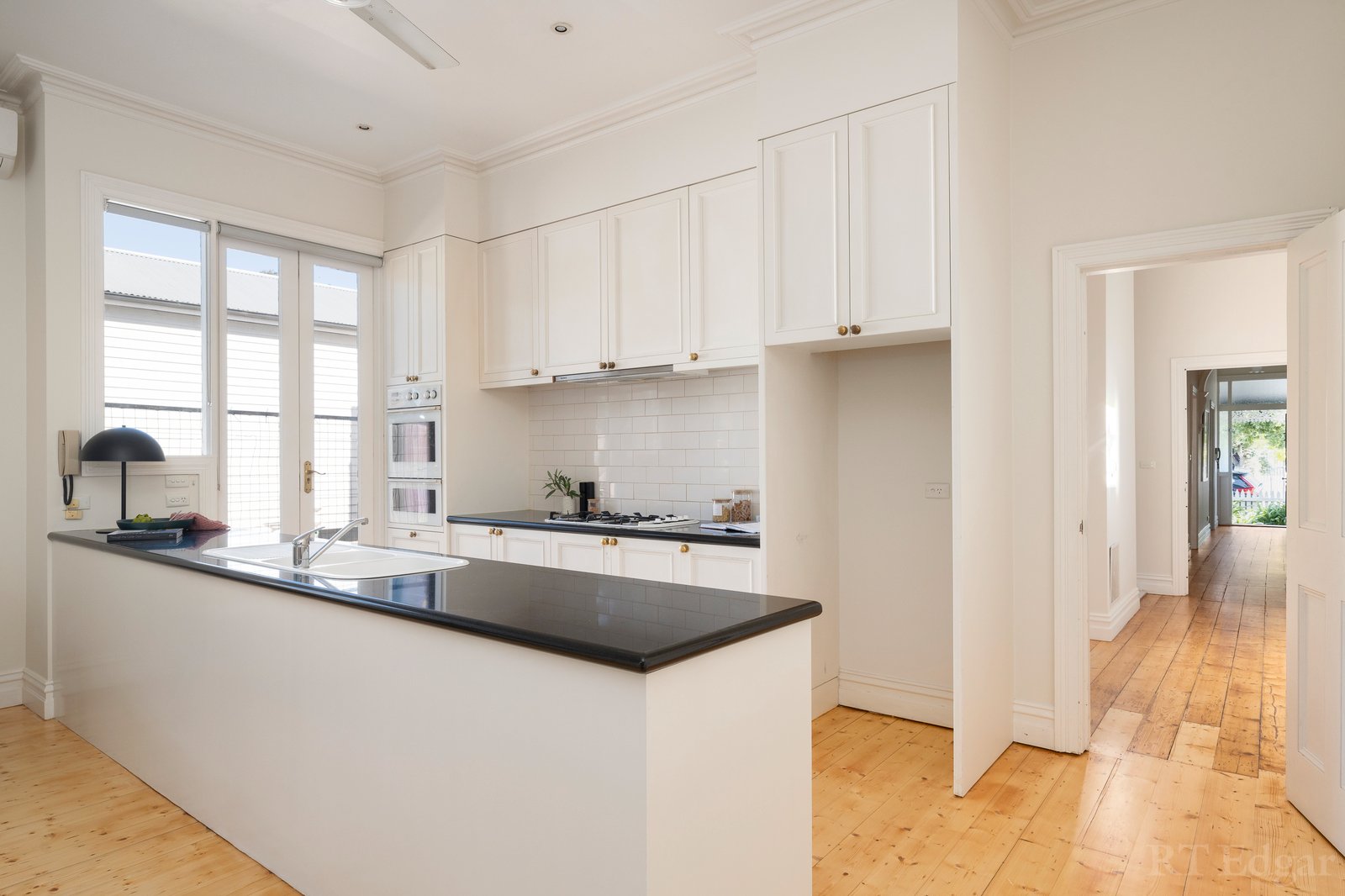 Property Gallery Thumbnail 10