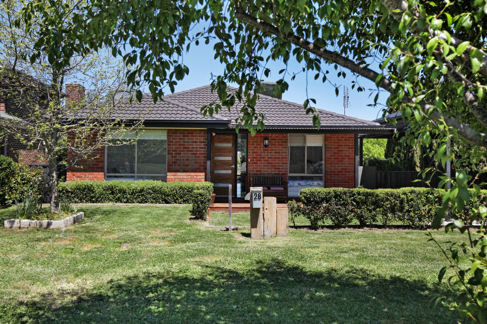 Property Gallery - Main Image