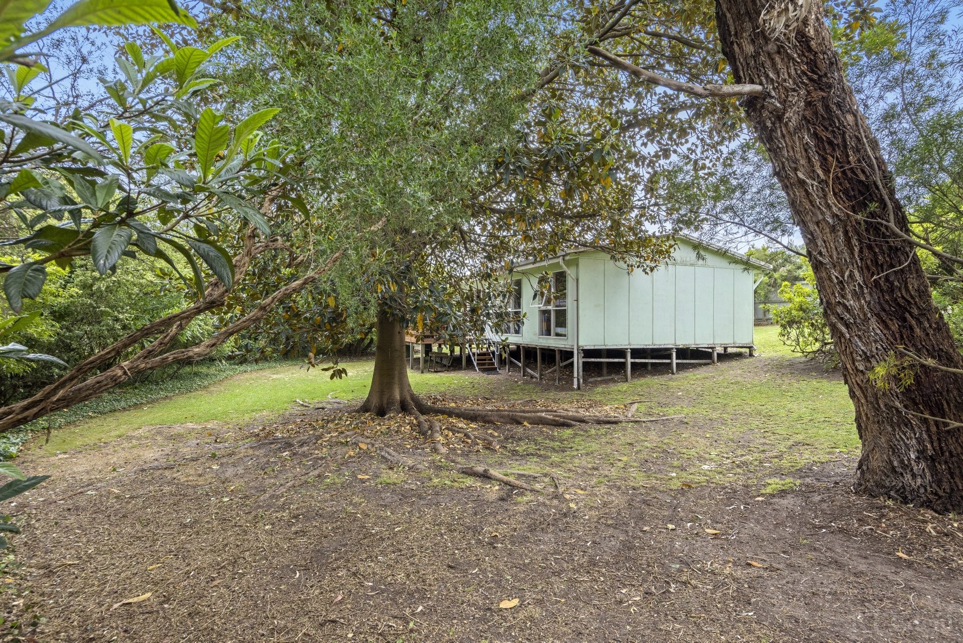 Property Gallery Thumbnail 3