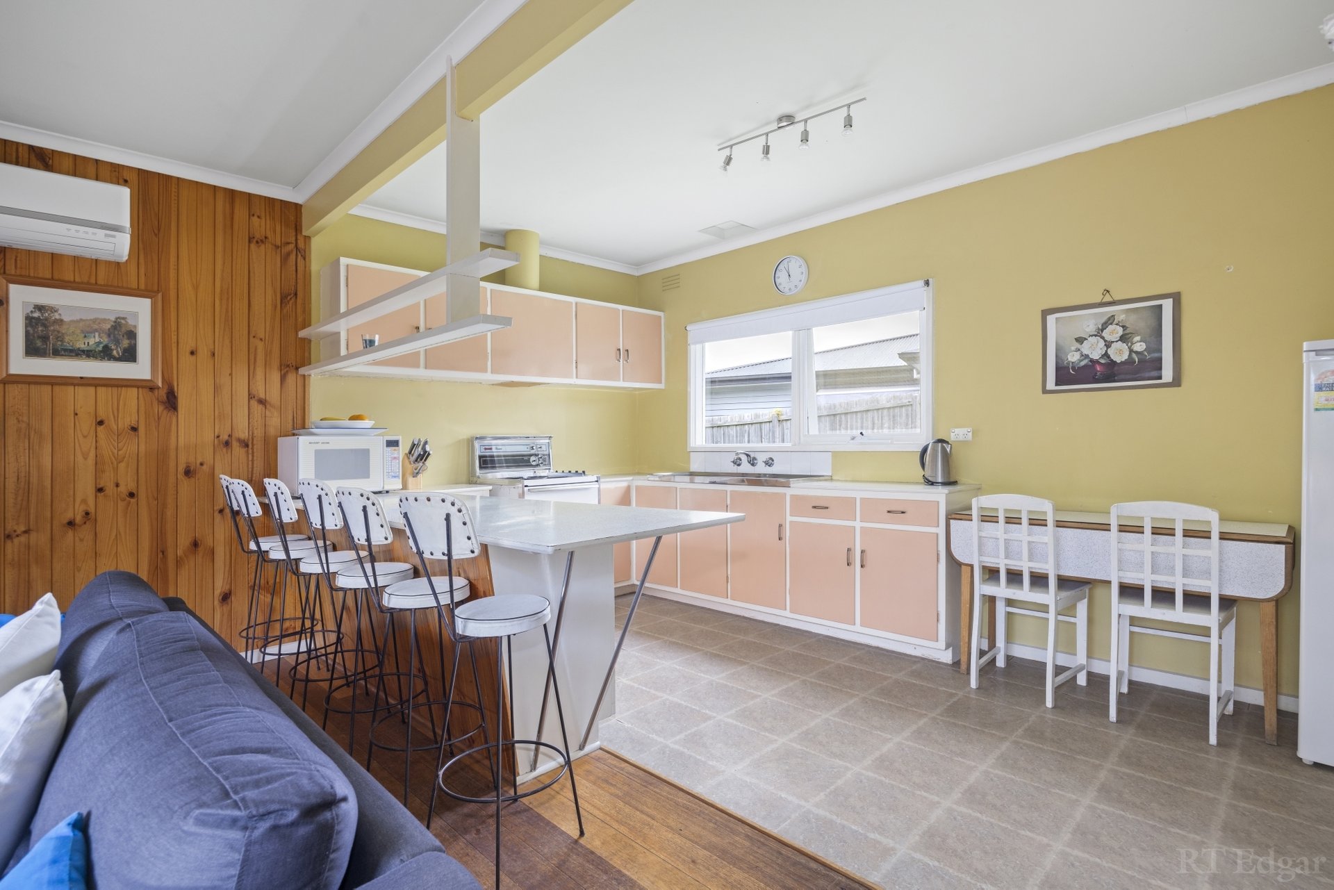 Property Gallery Thumbnail 7