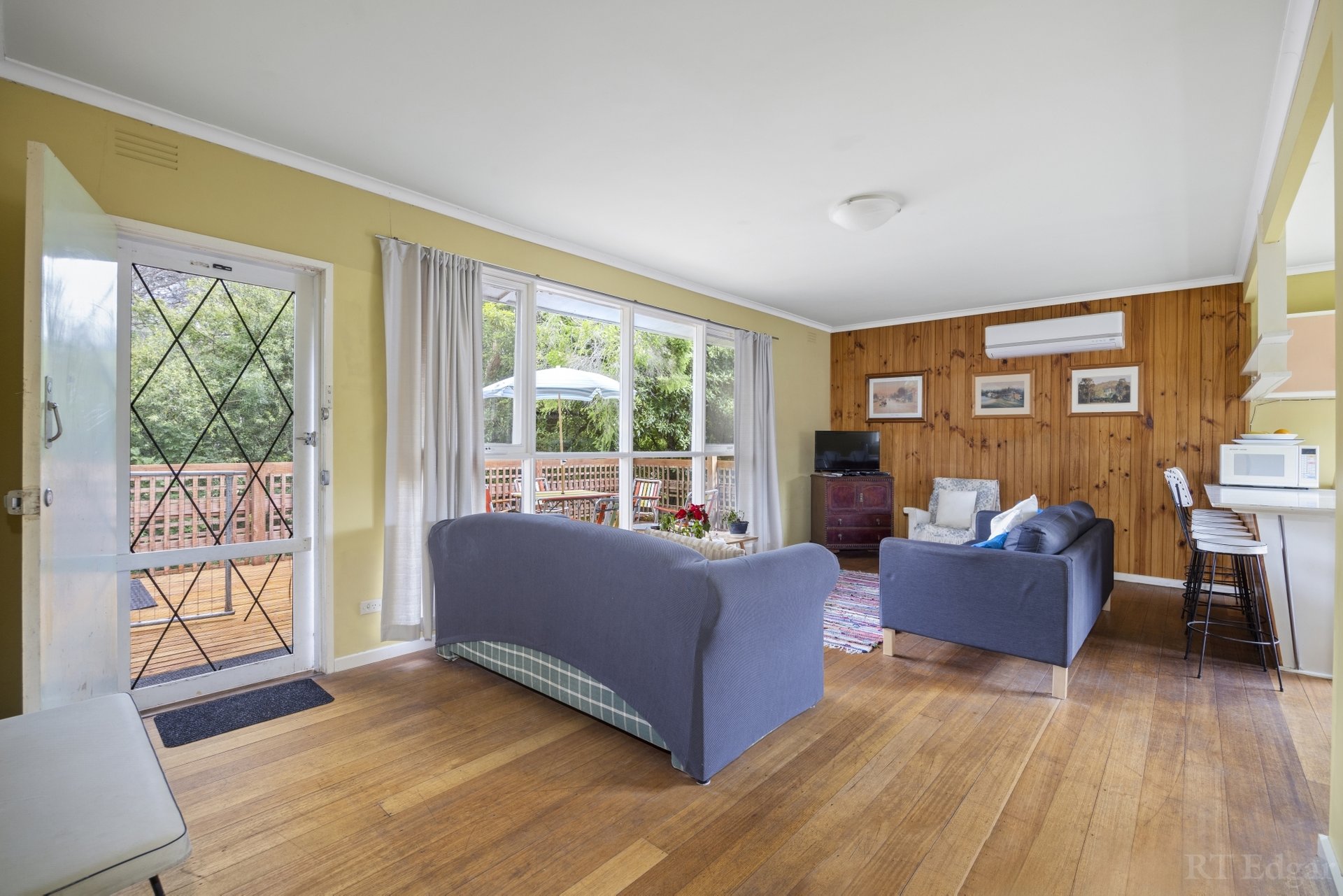 Property Gallery Thumbnail 9