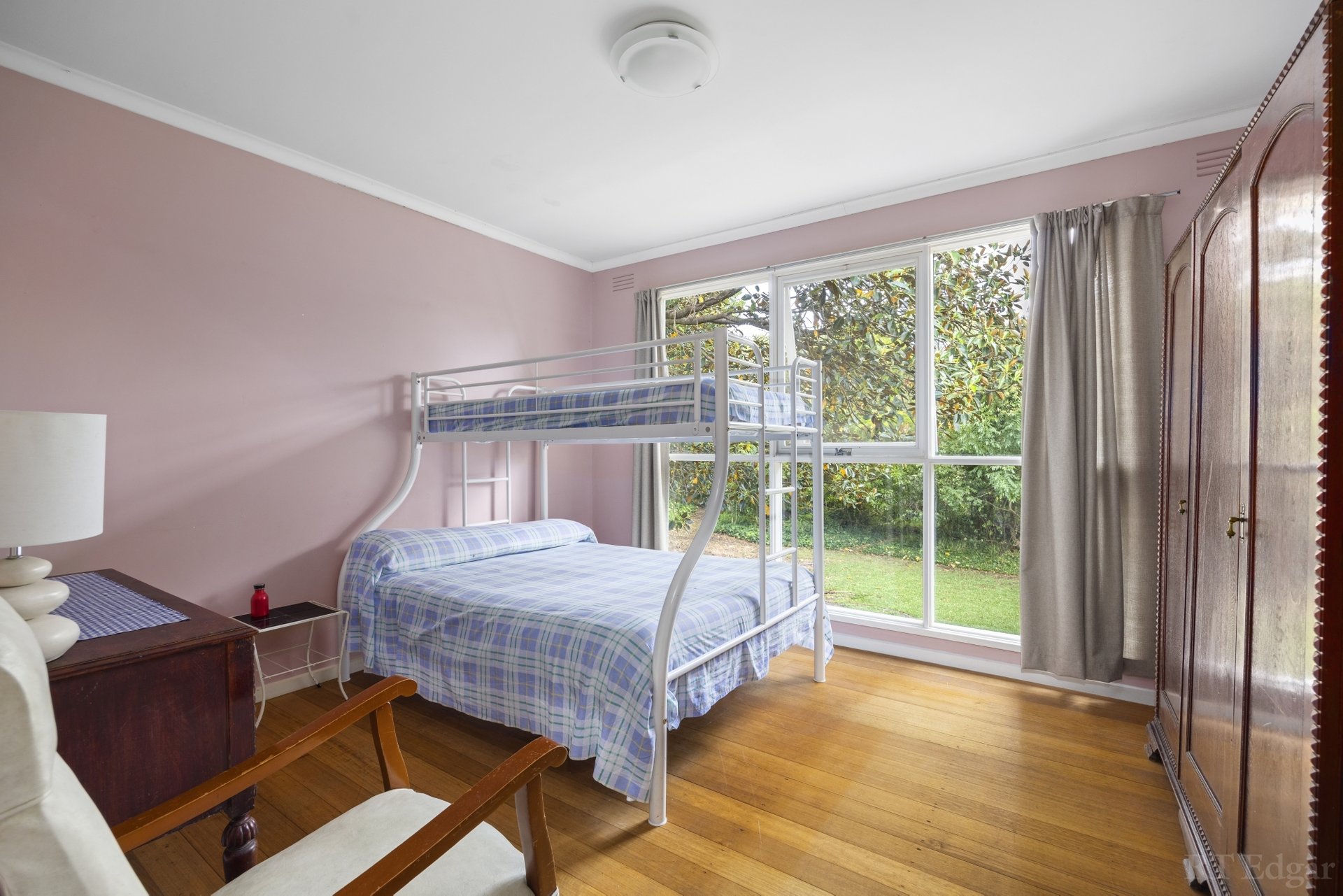 Property Gallery Thumbnail 10