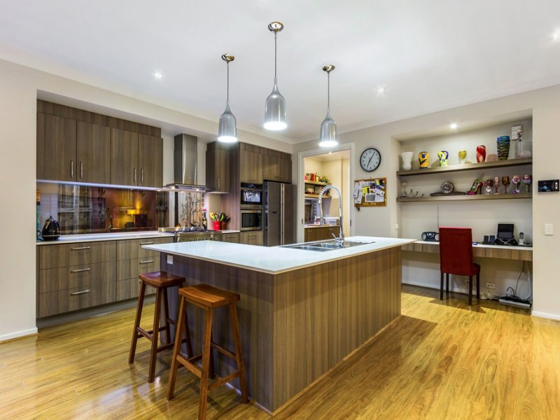 28 Cherry Orchard Rise, Box Hill North image 4