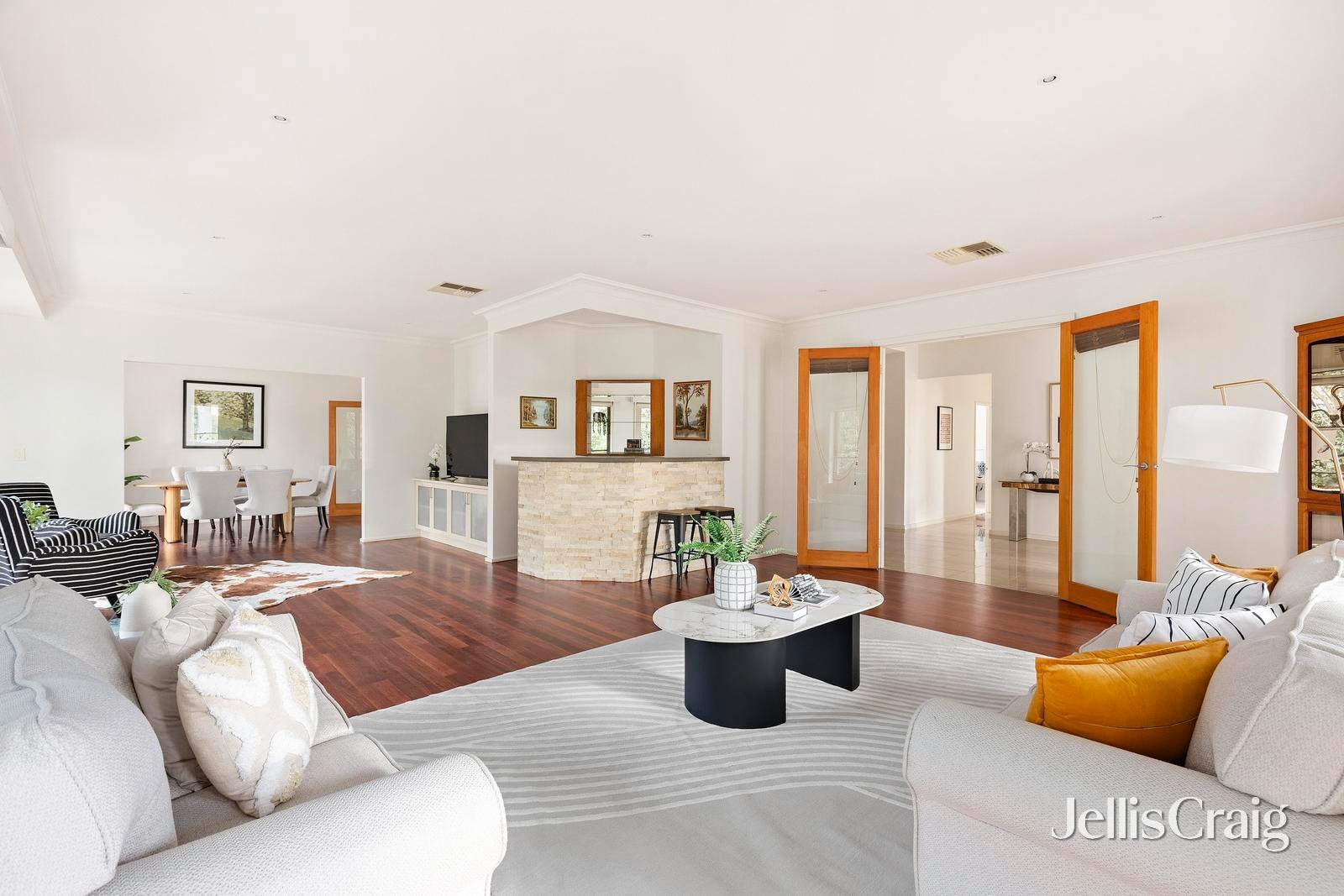 28 Chivers Road, Templestowe image 7