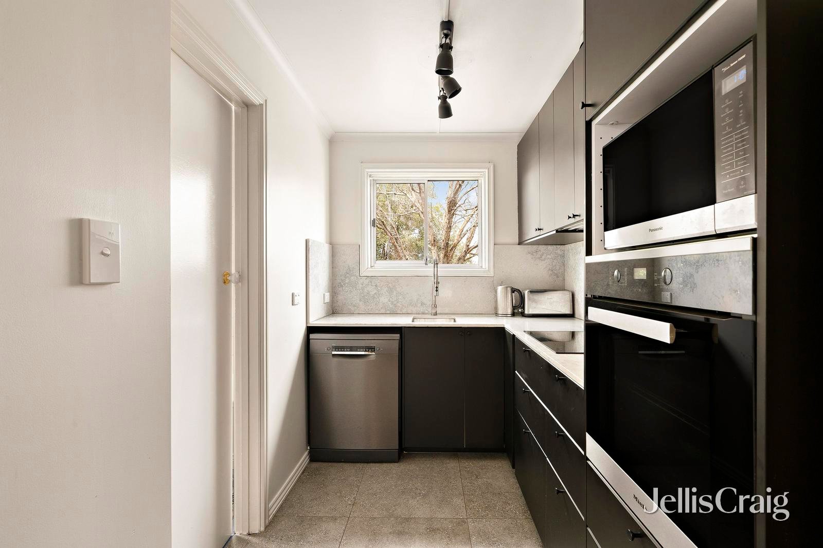 28 Church Street, Flemington image 5