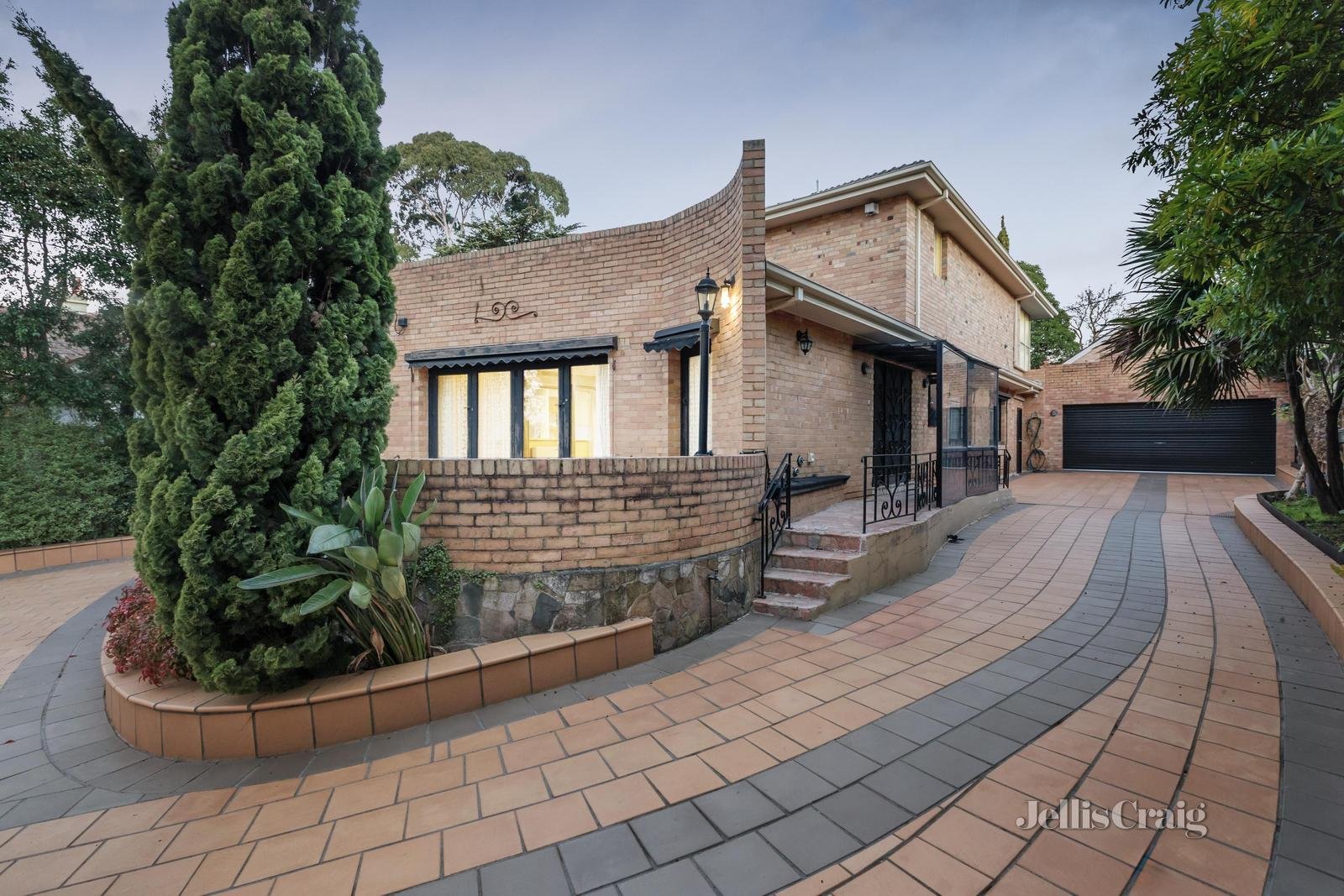 28 Churchill Street, Mont Albert image 1