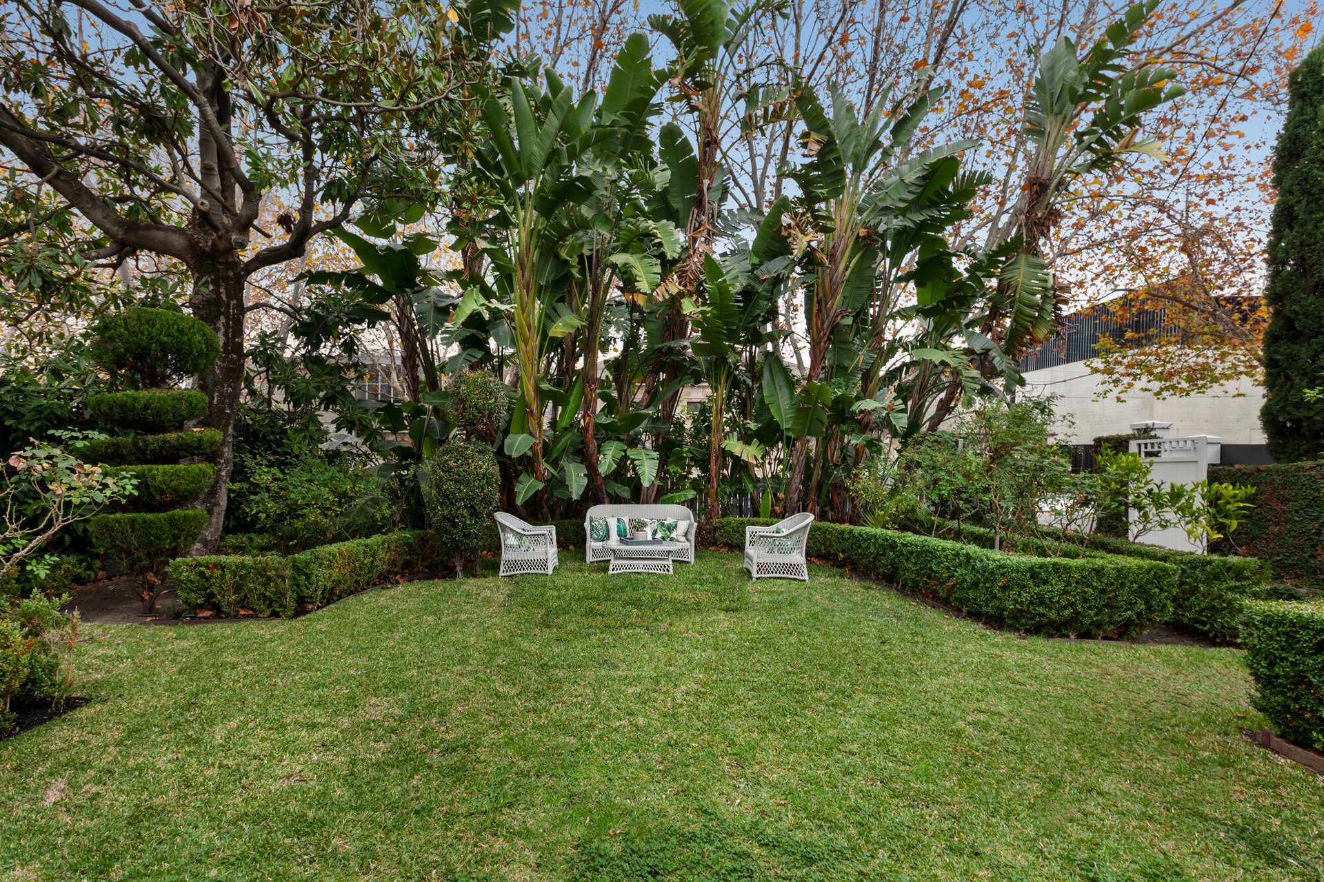 Property Gallery Thumbnail 16