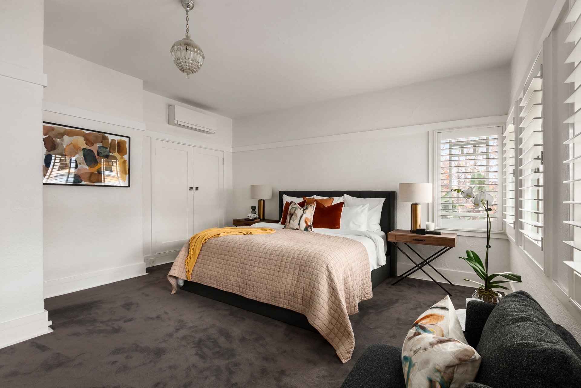 Property Gallery Thumbnail 11
