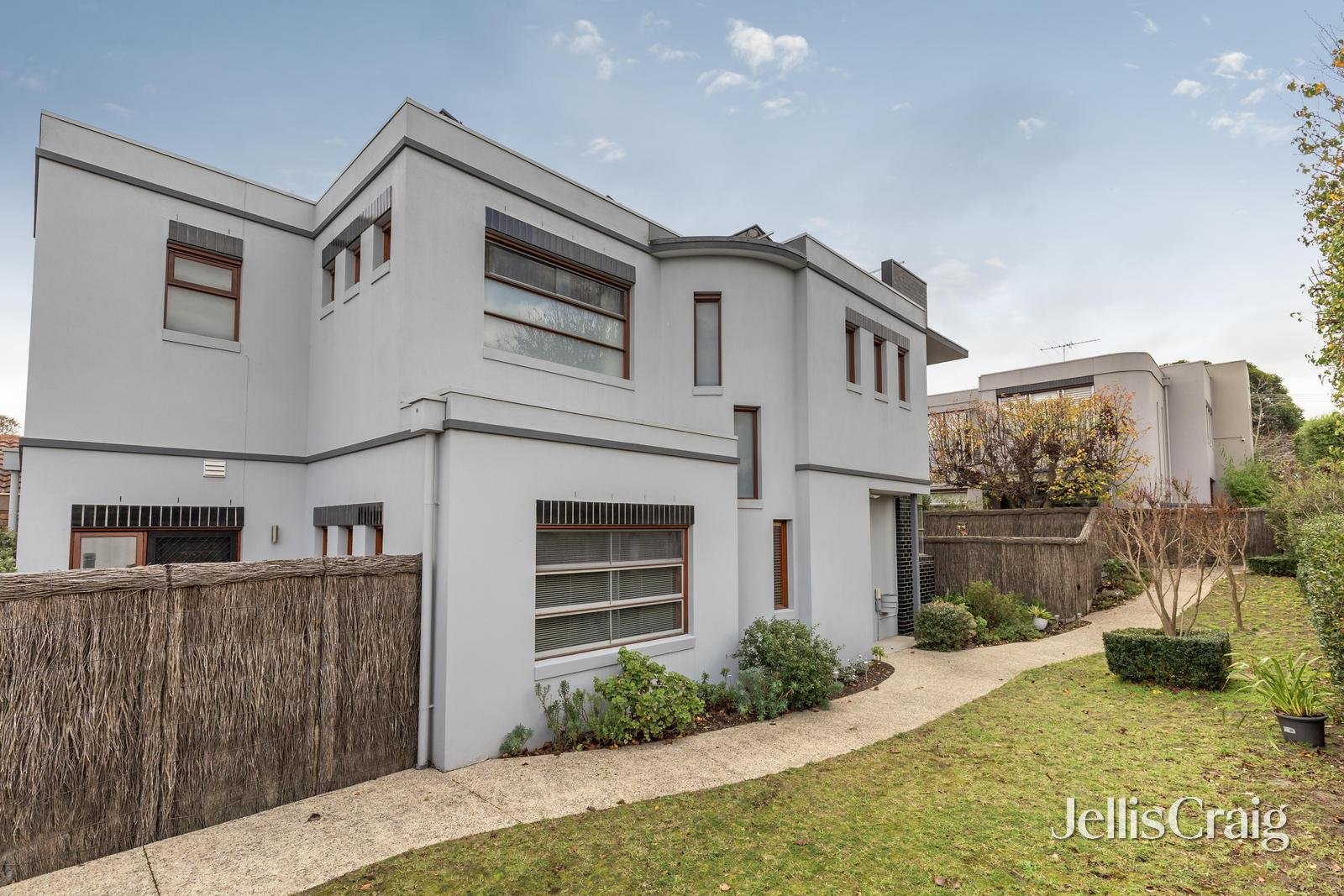 2/8 Clifton Road, Hawthorn East image 11
