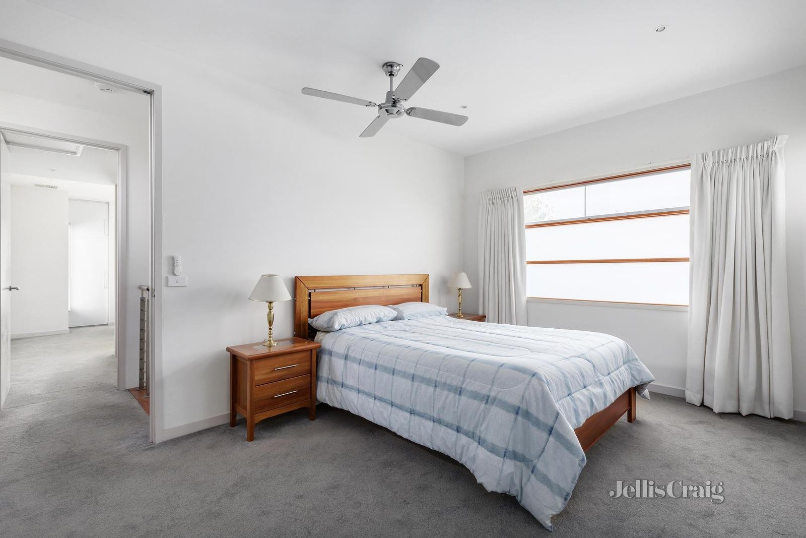 2/8 Clifton Road, Hawthorn East image 4