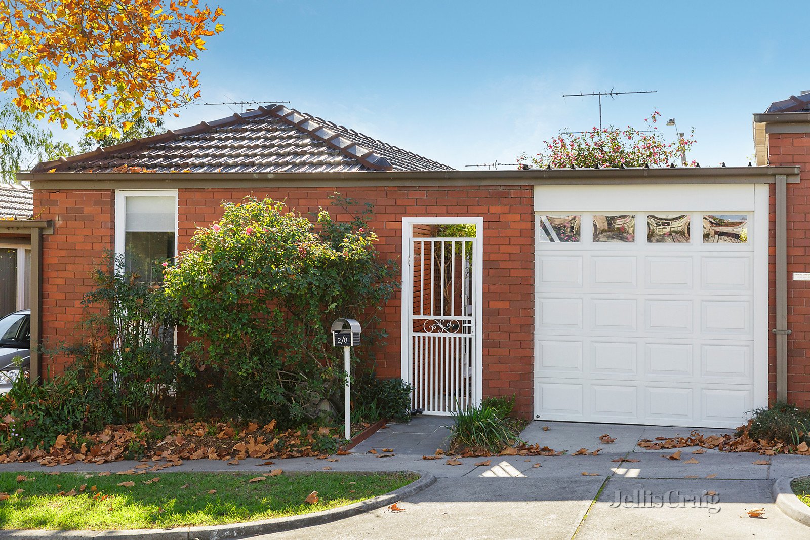 2/8 Cooloongatta Road, Camberwell image 1