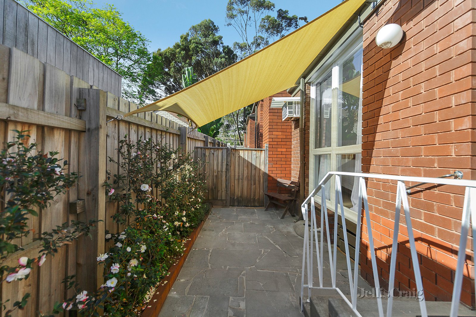 2/8 Cooloongatta Road, Camberwell image 8