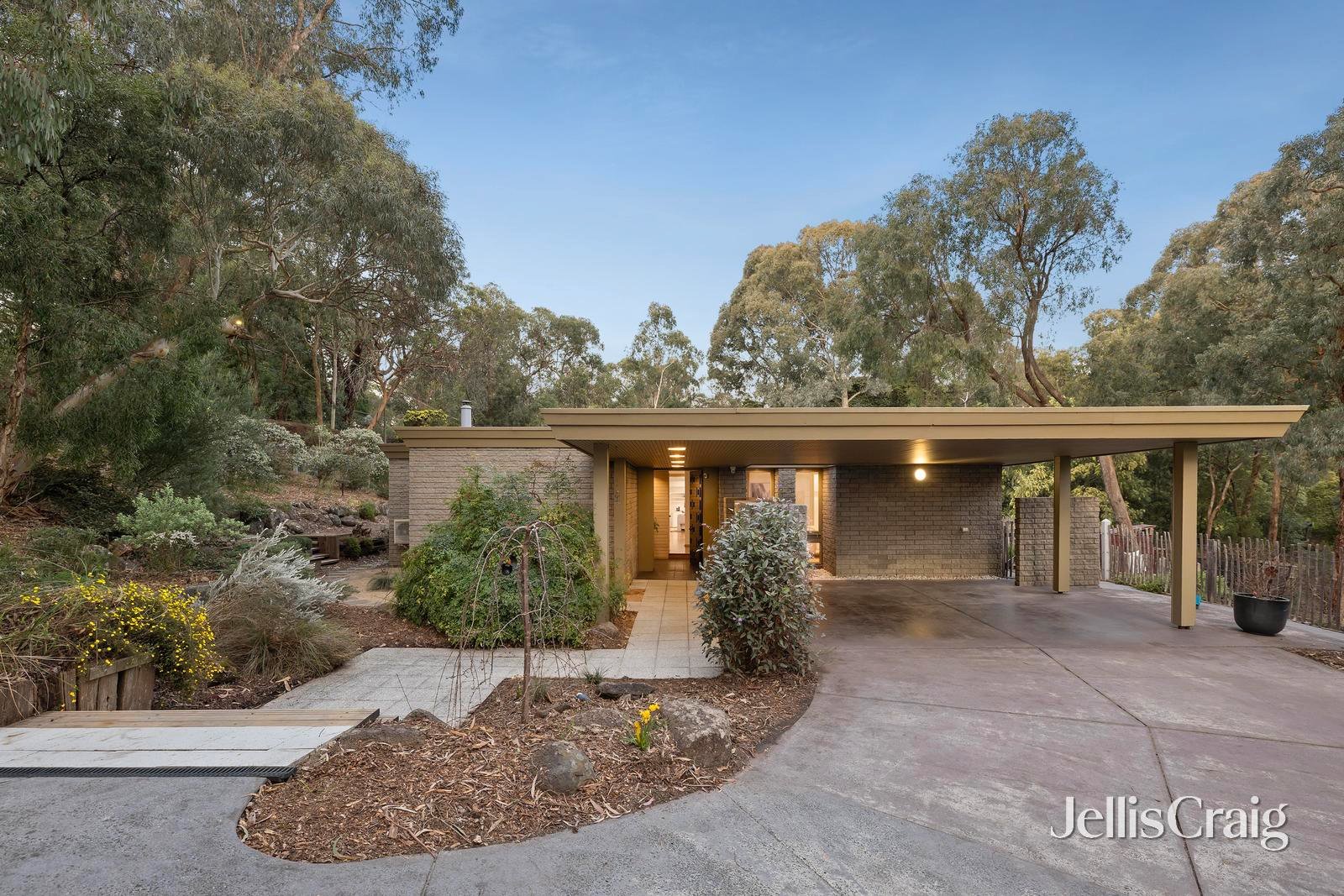 28 Craig Road, Donvale image 1