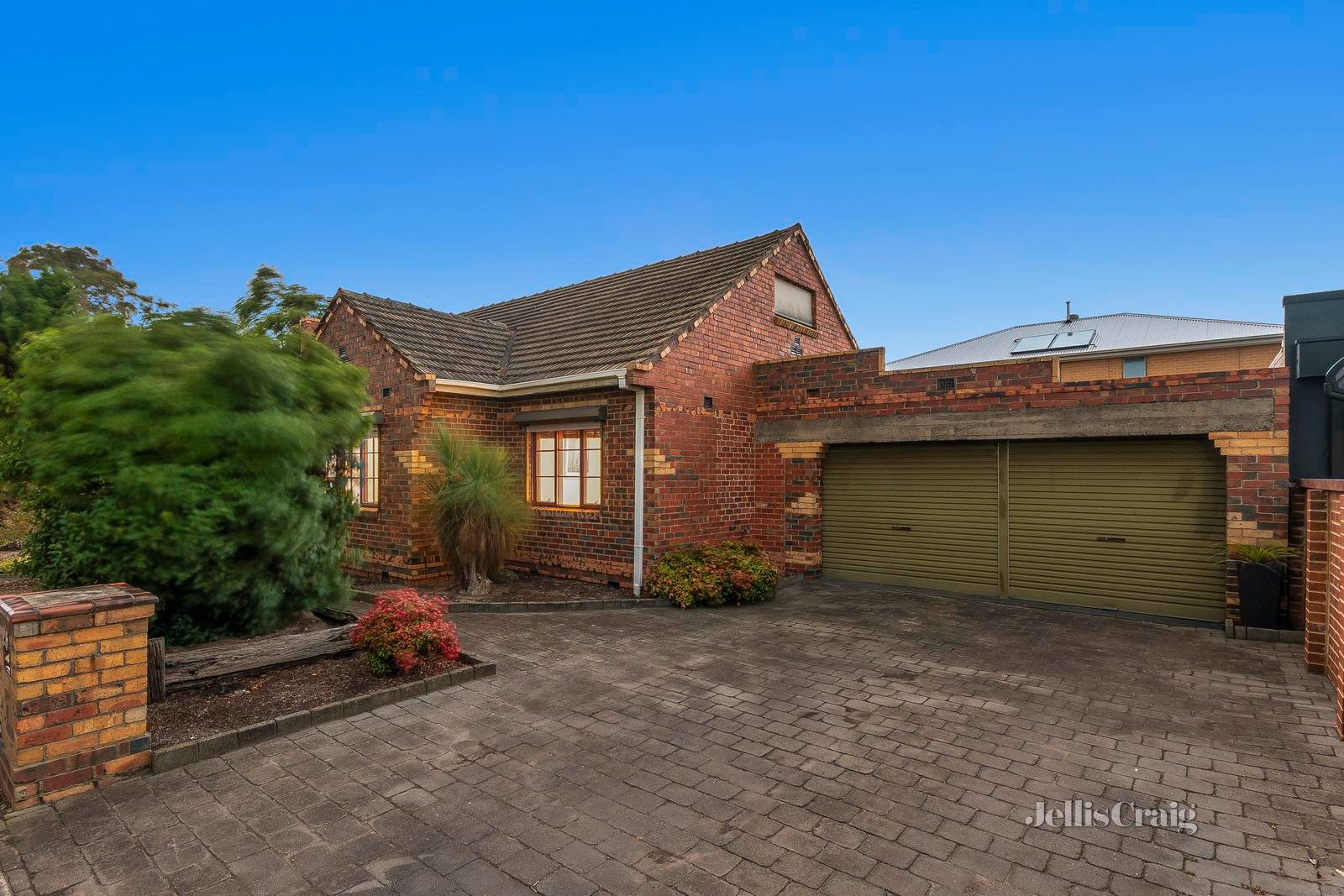 28 Davies Street, Altona image 3