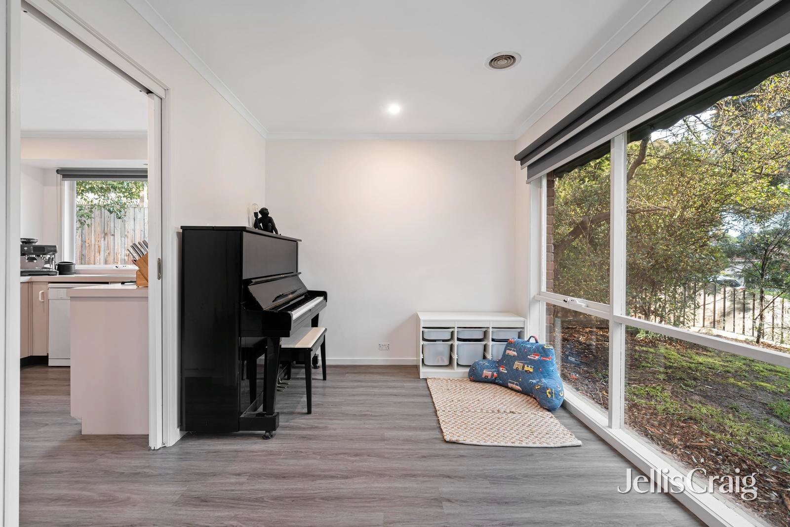 28 Day Crescent, Bayswater&nbsp;North image 10