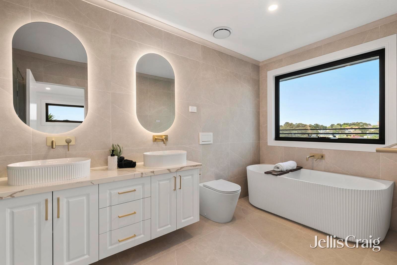 2/8 Doynton Parade, Mount&nbsp;Waverley image 7