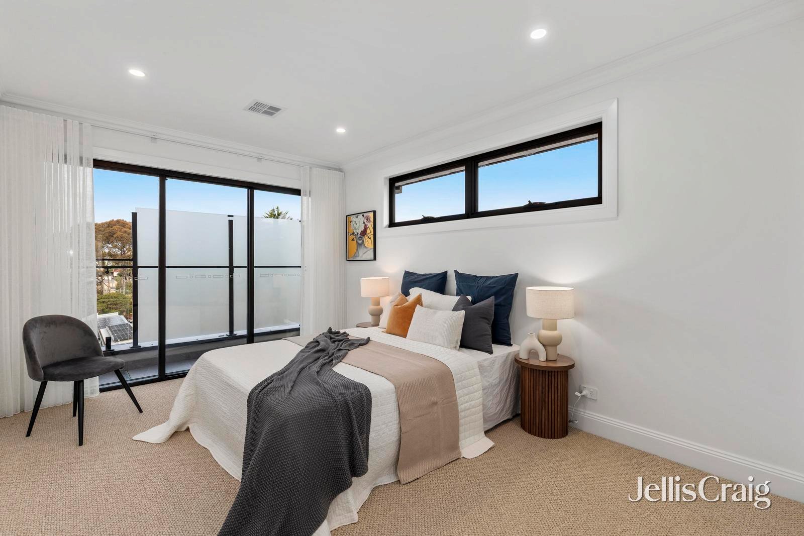 2/8 Doynton Parade, Mount&nbsp;Waverley image 9