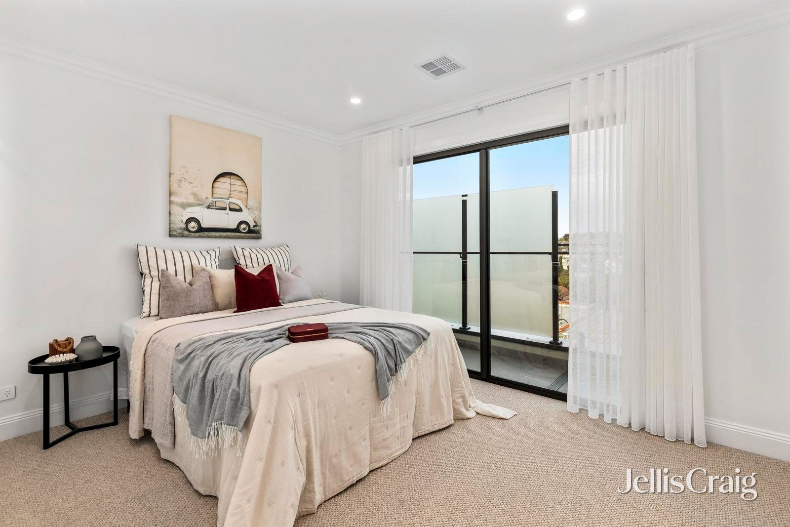 2/8 Doynton Parade, Mount&nbsp;Waverley image 13