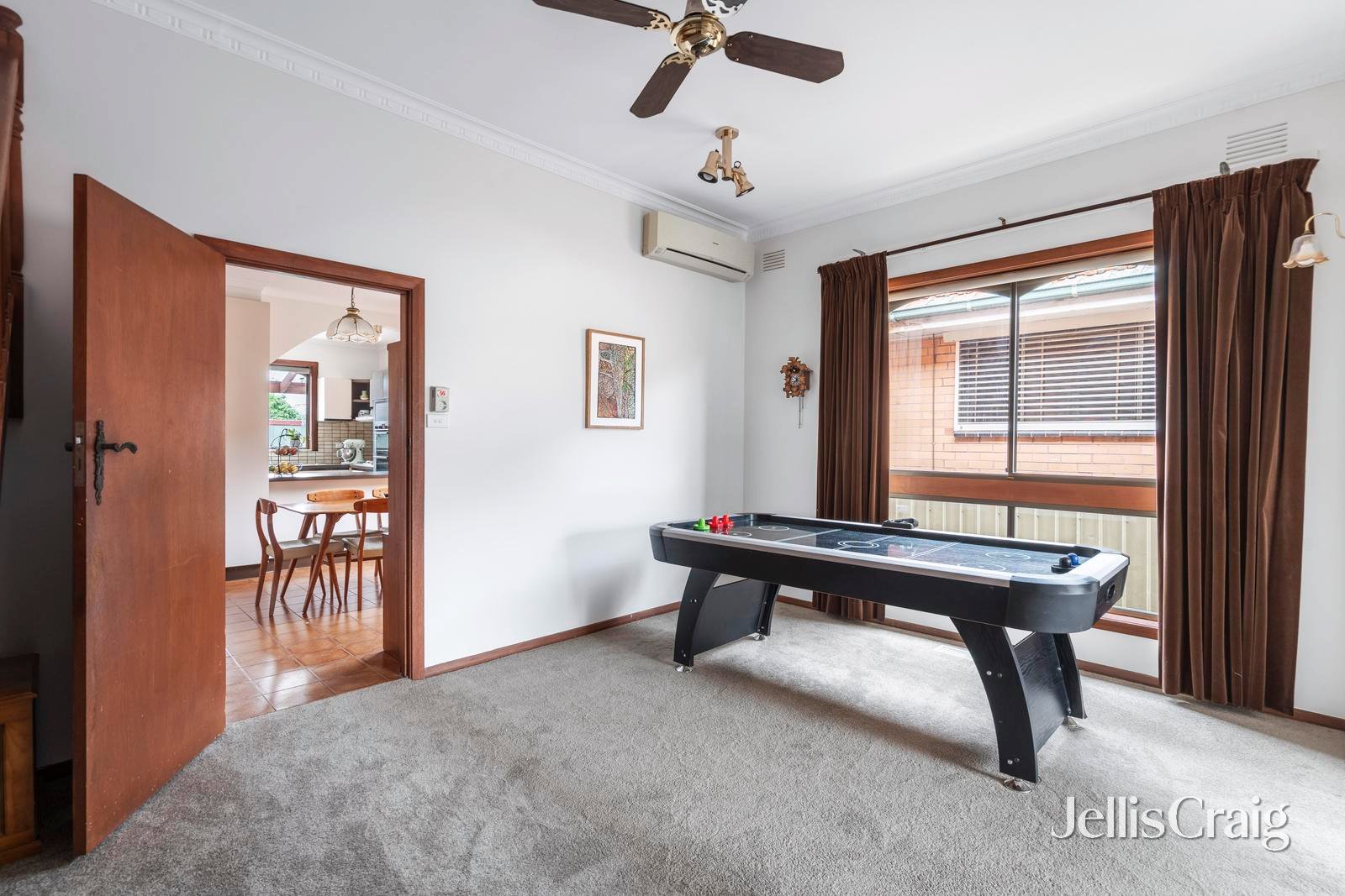 28 Dunstan Avenue, Brunswick image 10