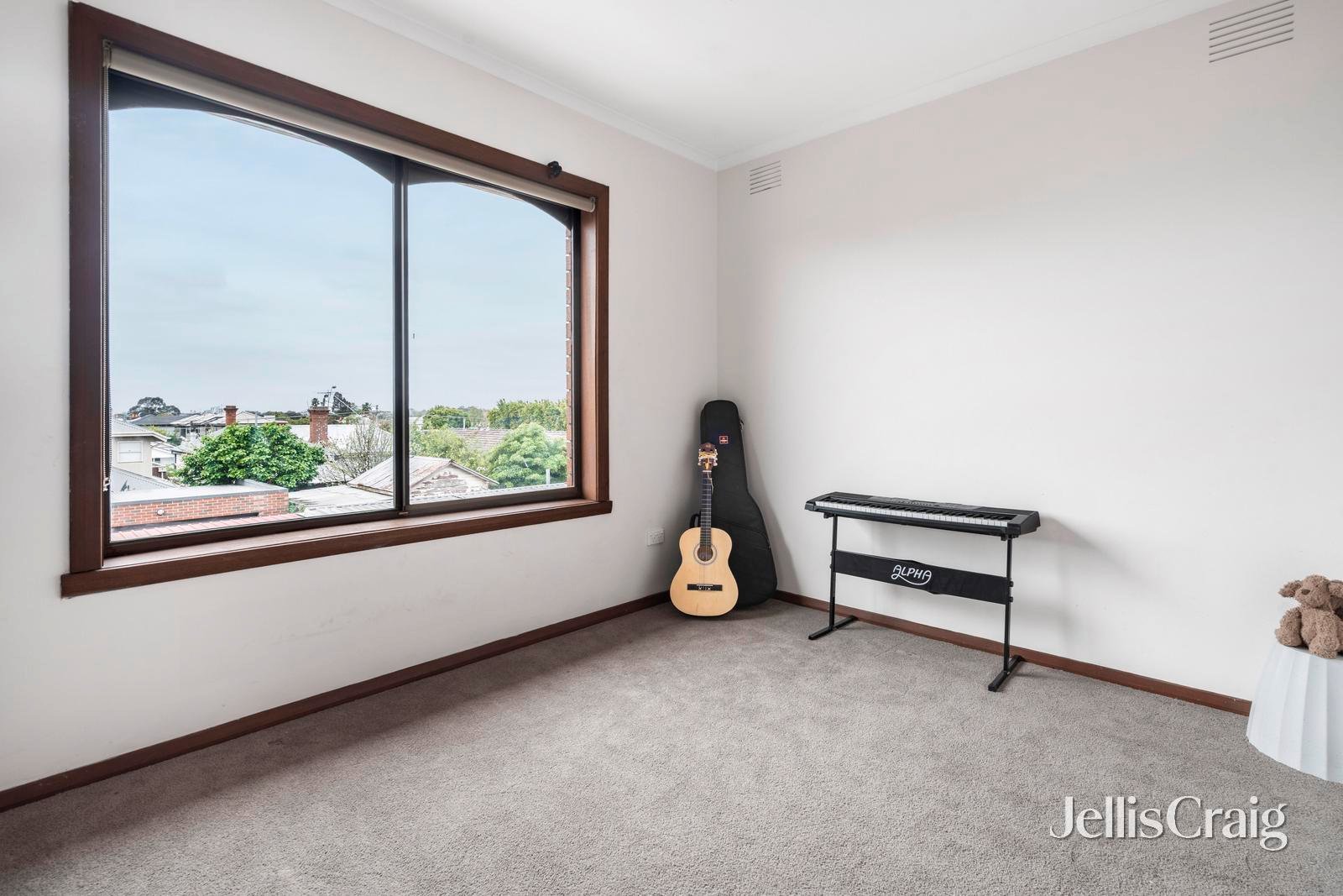 28 Dunstan Avenue, Brunswick image 13