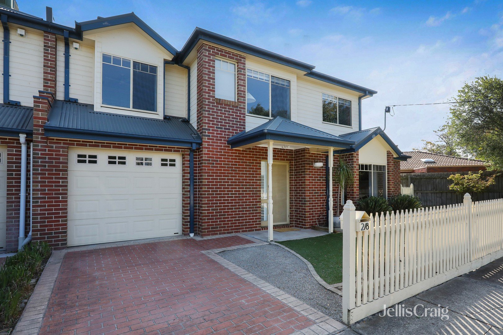 2/8 Edgar Street, Kingsville image 2