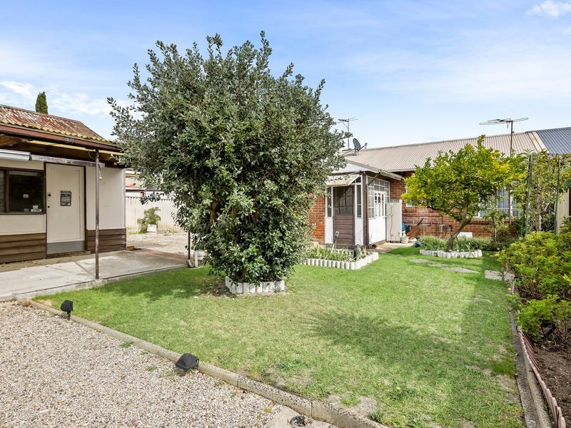 Property Gallery Thumbnail 5