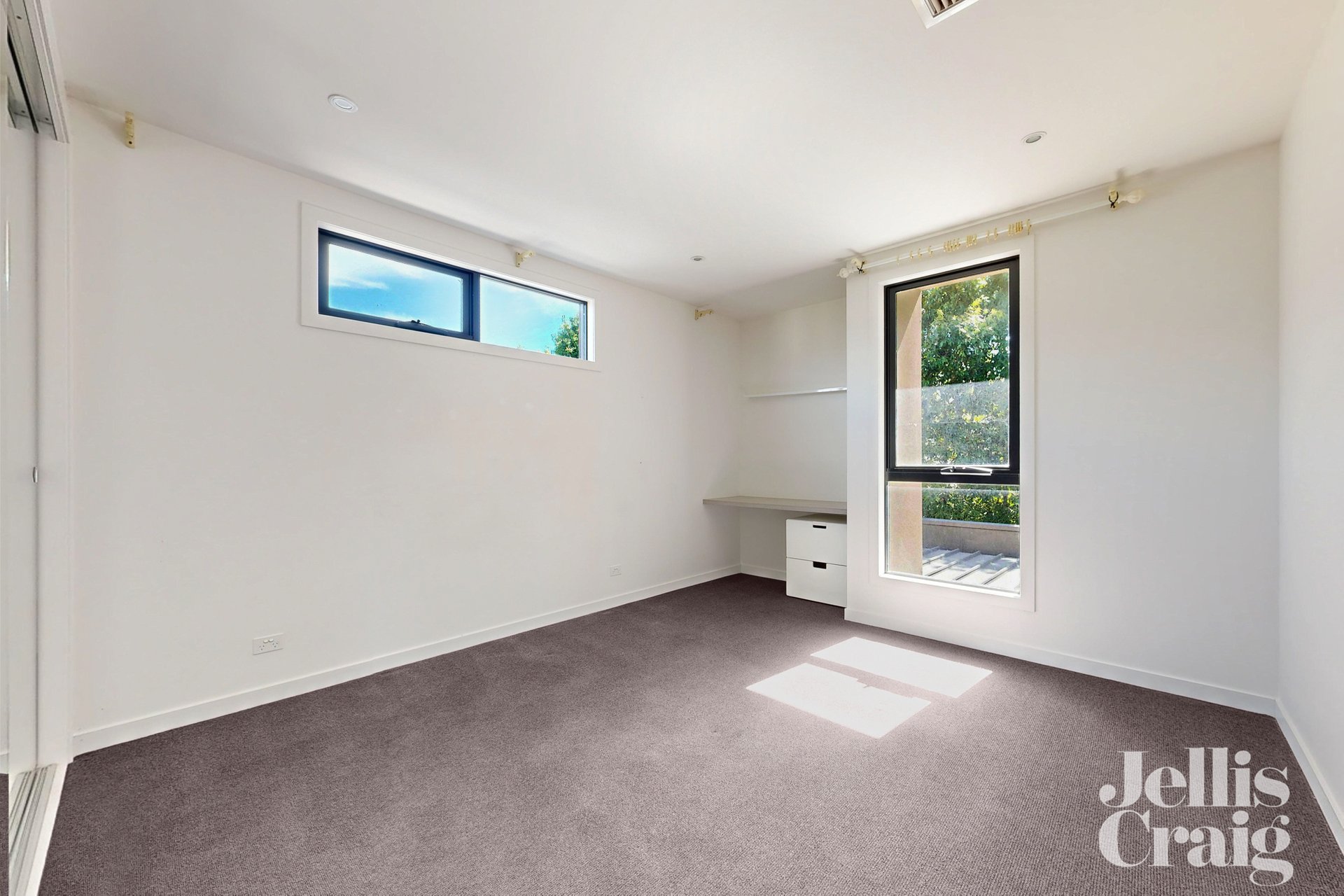 28 Ellsworth Crescent, Camberwell image 11