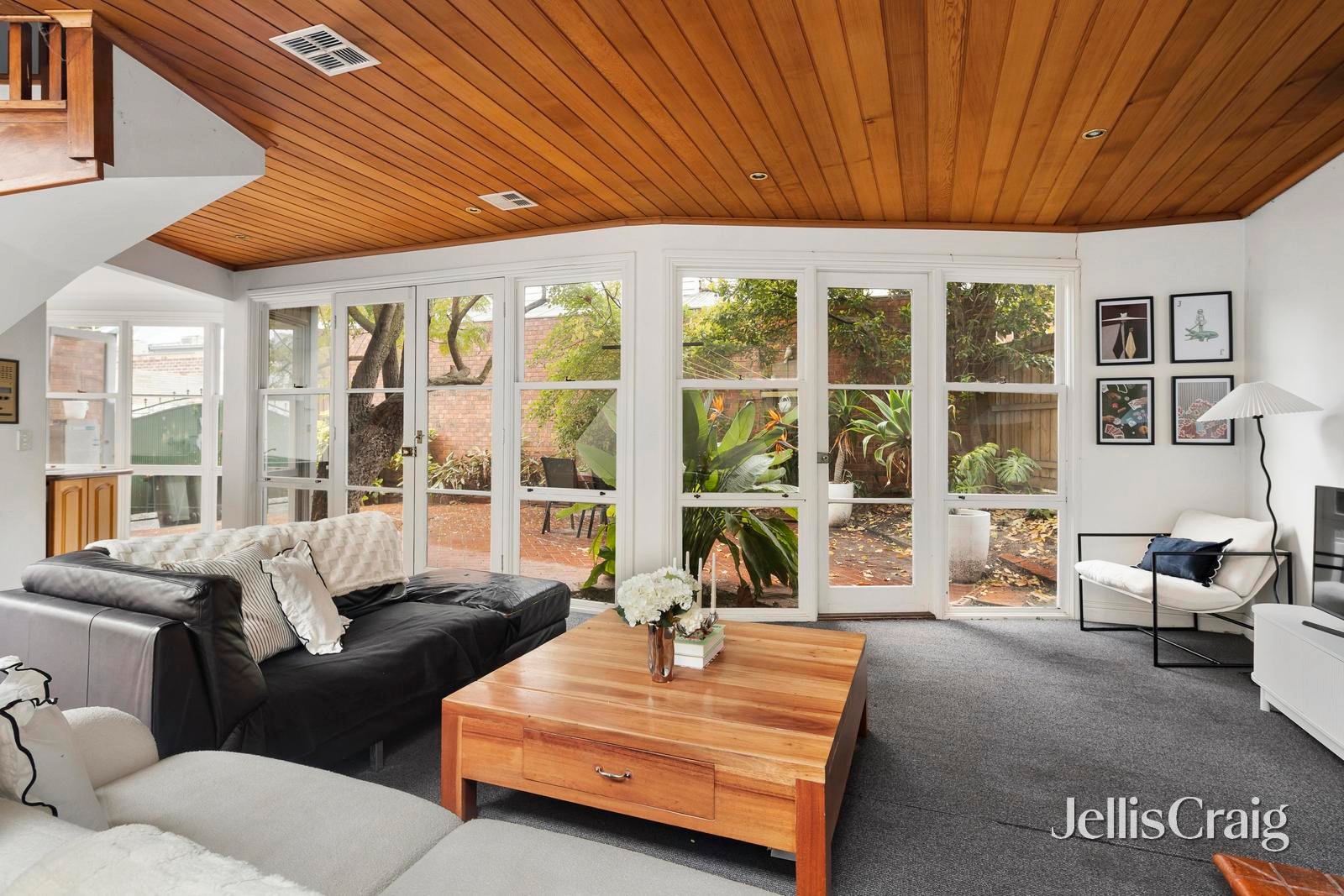 2/8 Elm Grove, Richmond image 3